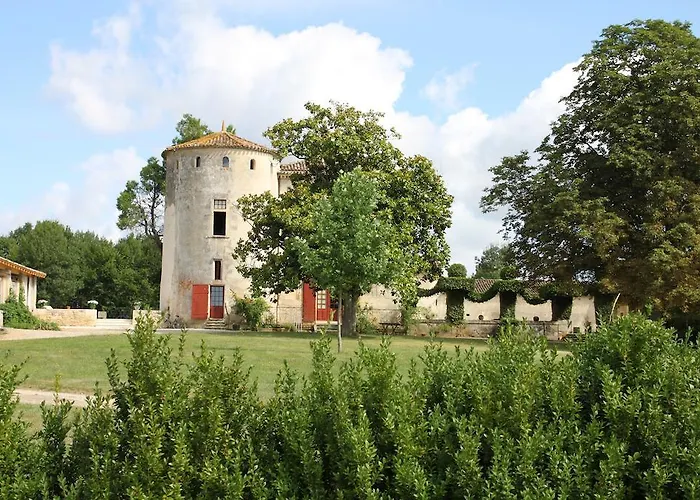 Bed & Breakfast Chateau De Castelneau